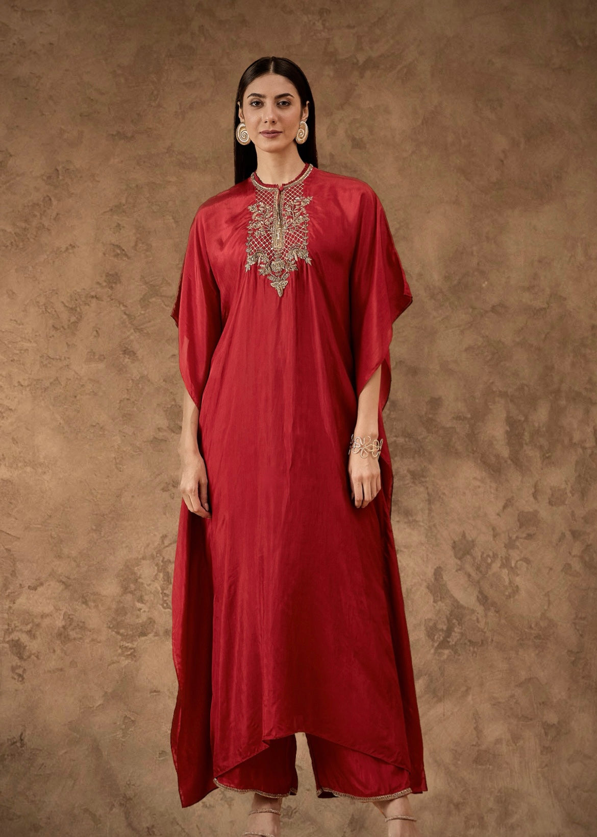 MATHURA L KAFTAN