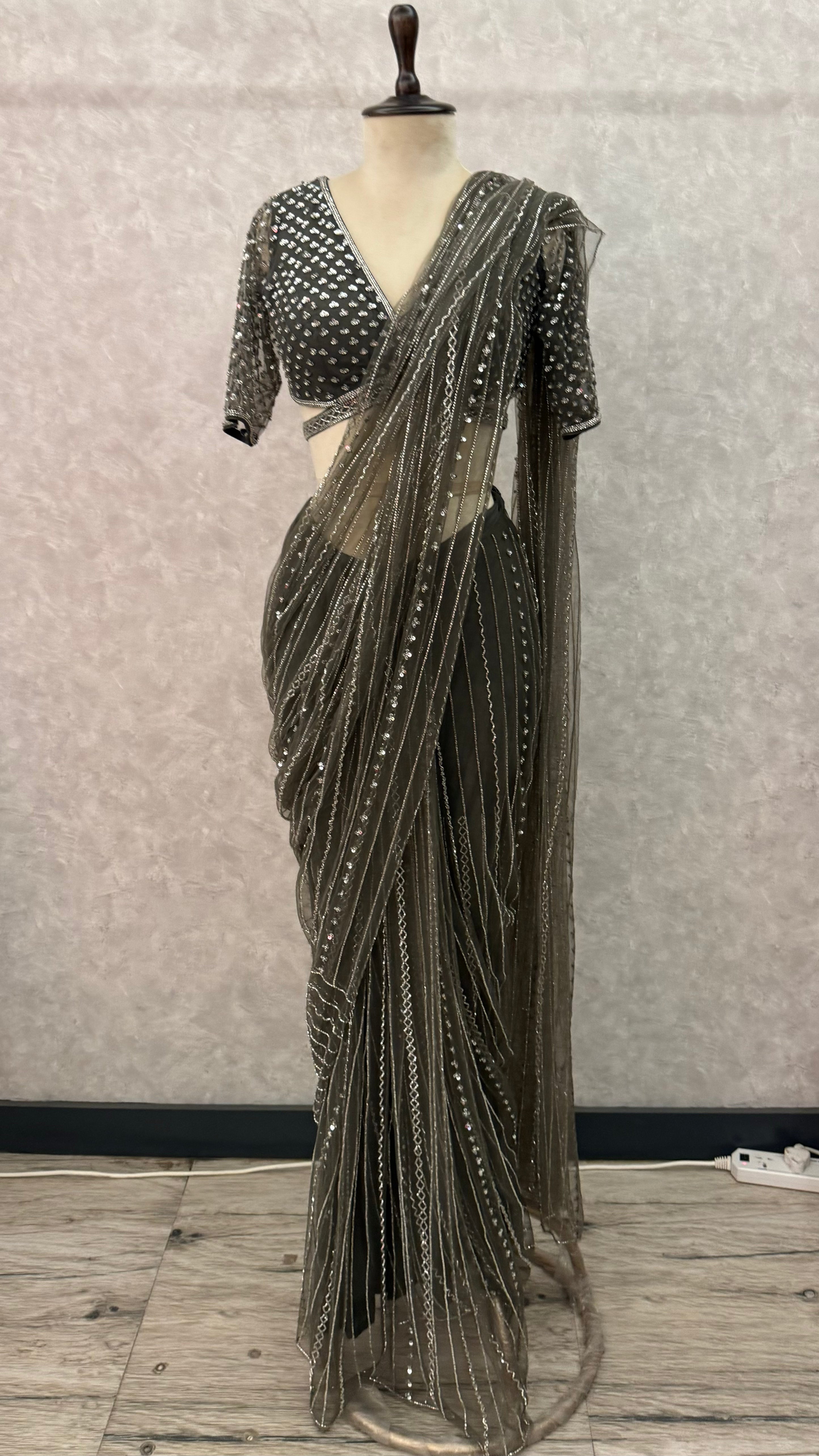 NEETI WADHWA IN JODHPUR MS SAREE