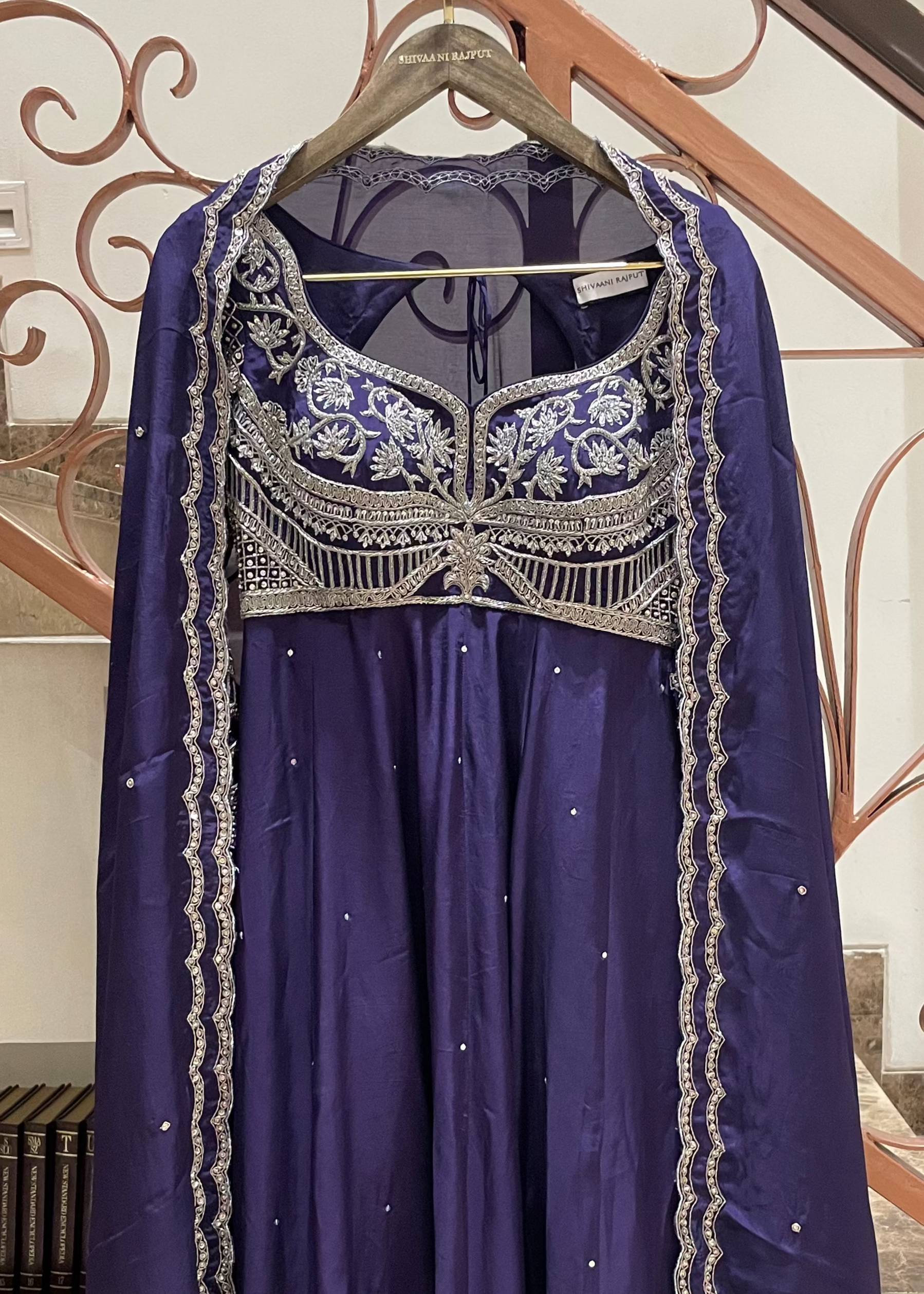MATHURA H ANARKALI - SILVER