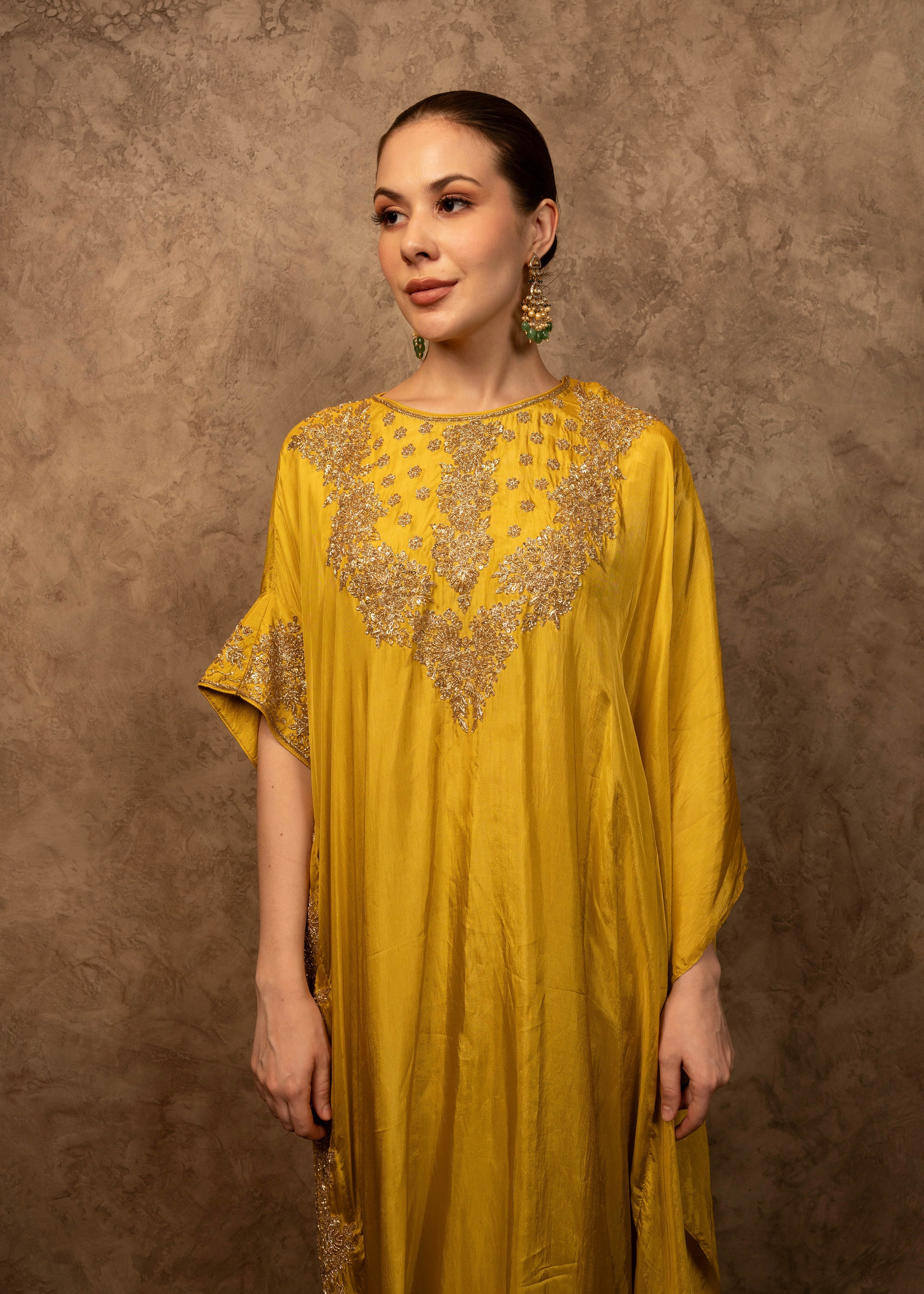 ALISHA PEKHA IN MATHURA HF KAFTAN